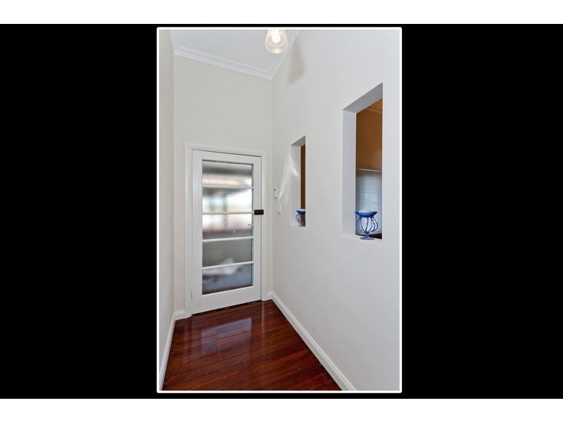 5 Grosvenor Road, Bayswater WA 6053