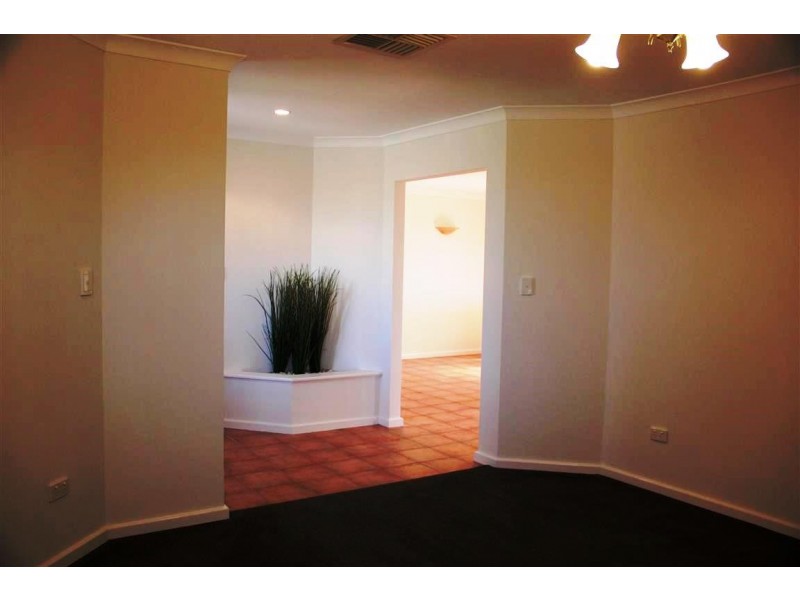 71 Hamilton Street, Bayswater WA 6053
