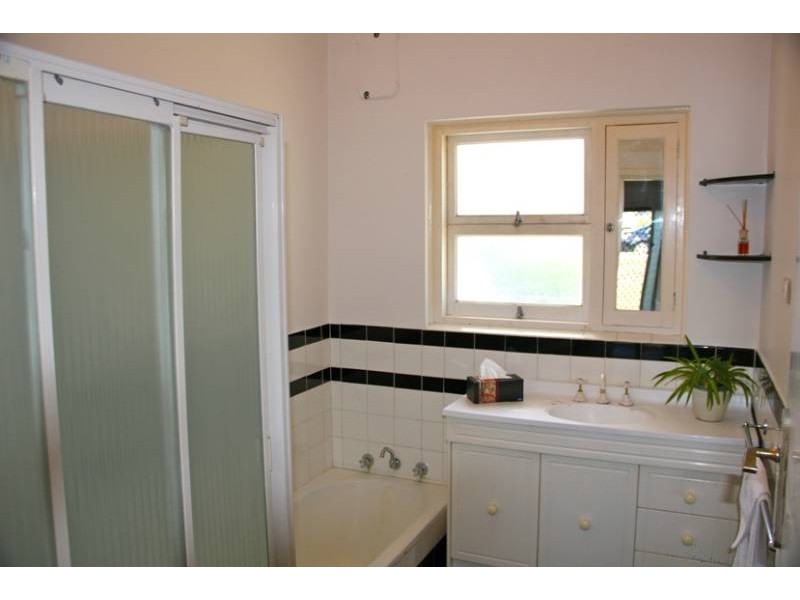 32 Hudson Street, Bayswater WA 6053