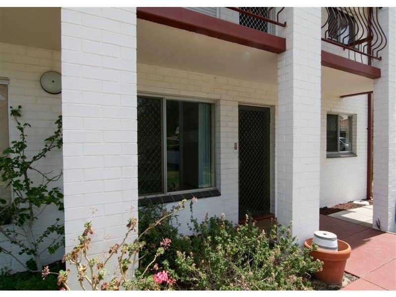 Unit 10/25 Falkirk Avenue, Maylands WA 6051