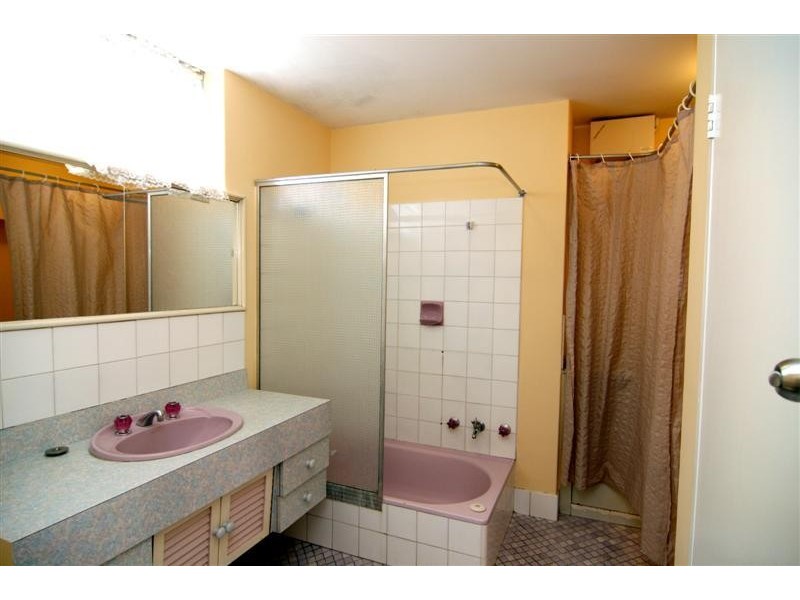 Unit 10/25 Falkirk Avenue, Maylands WA 6051