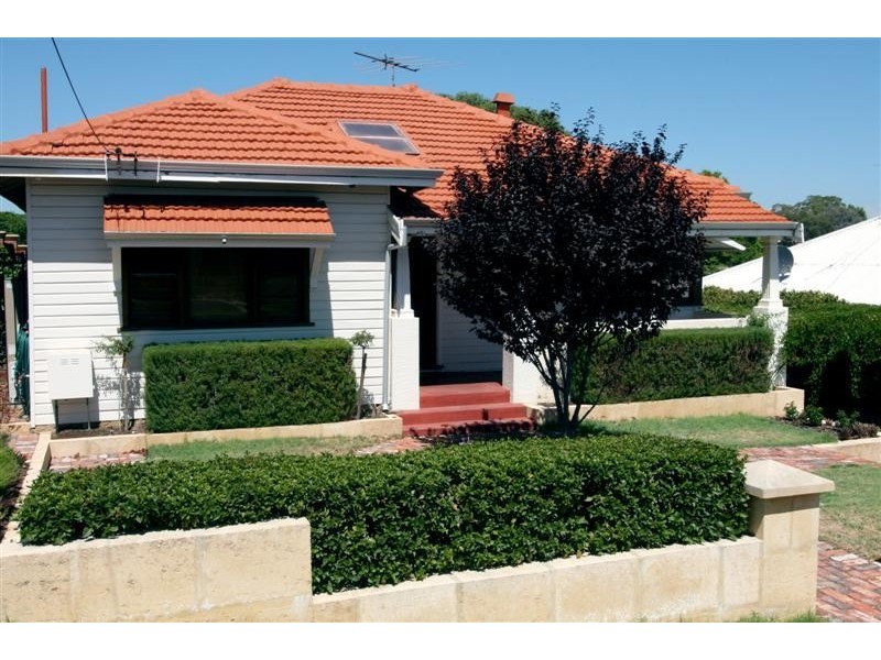 30 Hamilton Street, Bayswater WA 6053