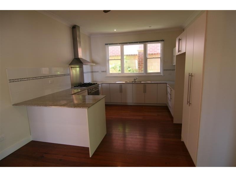 30 Hamilton Street, Bayswater WA 6053