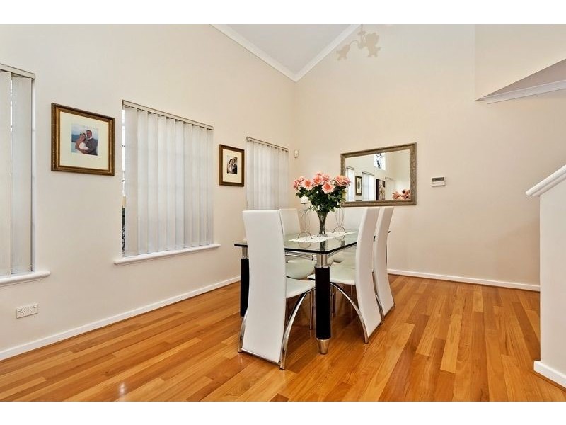 12 Clearwater Way, Ascot WA 6104