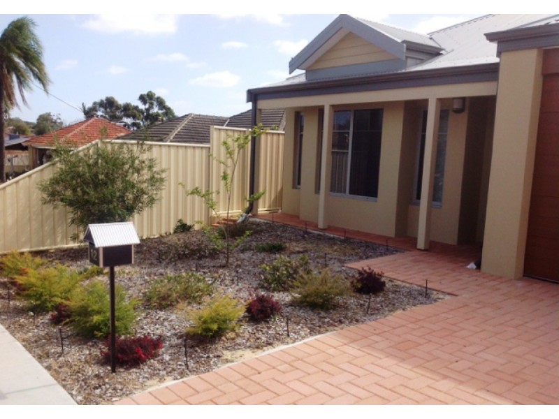 12 Maurice Street, Embleton WA 6062