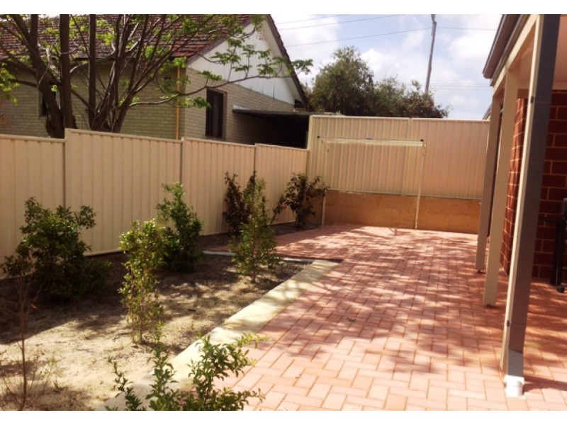 12 Maurice Street, Embleton WA 6062