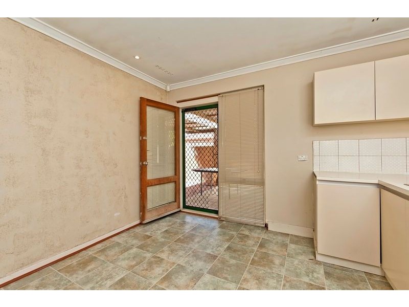5 Harewood Street, Forrestfield WA 6058