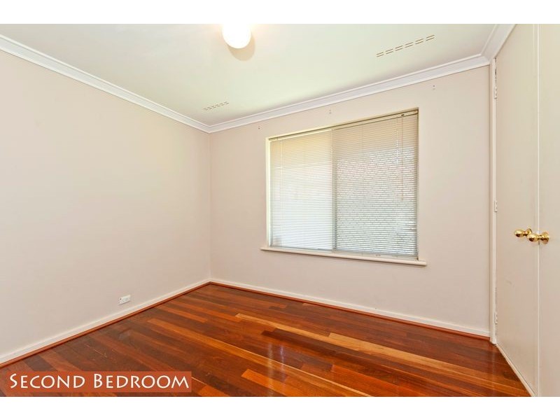 5 Harewood Street, Forrestfield WA 6058