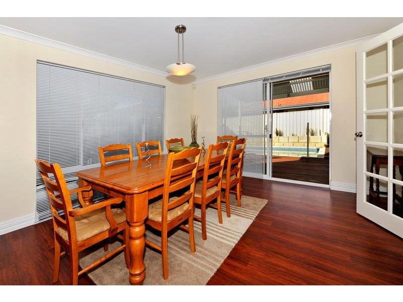 9 Boyd Close, South Guildford WA 6055