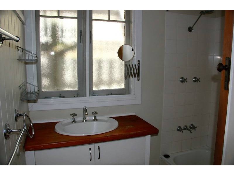 6 Anzac Street, Bayswater WA 6053