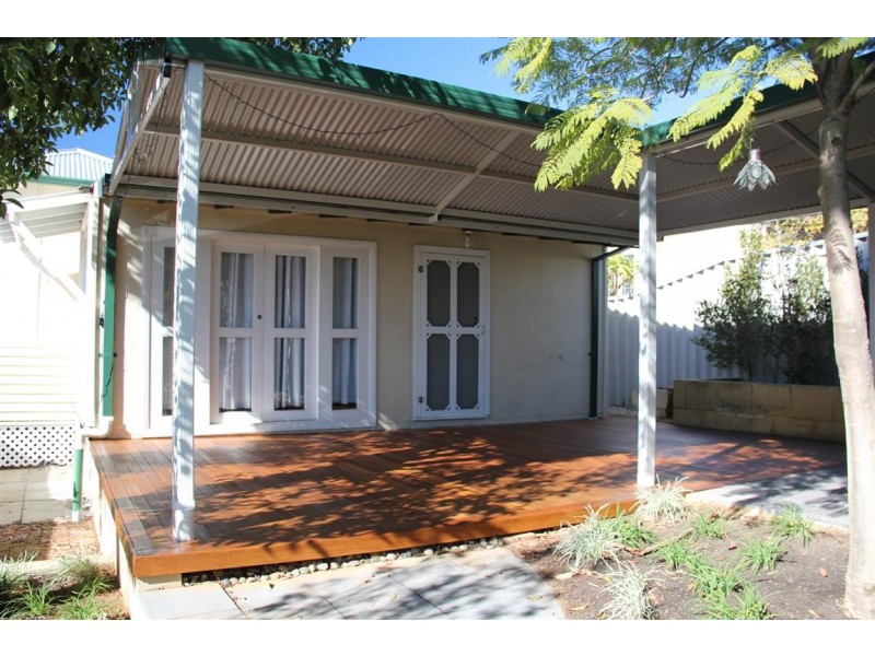 6 Anzac Street, Bayswater WA 6053