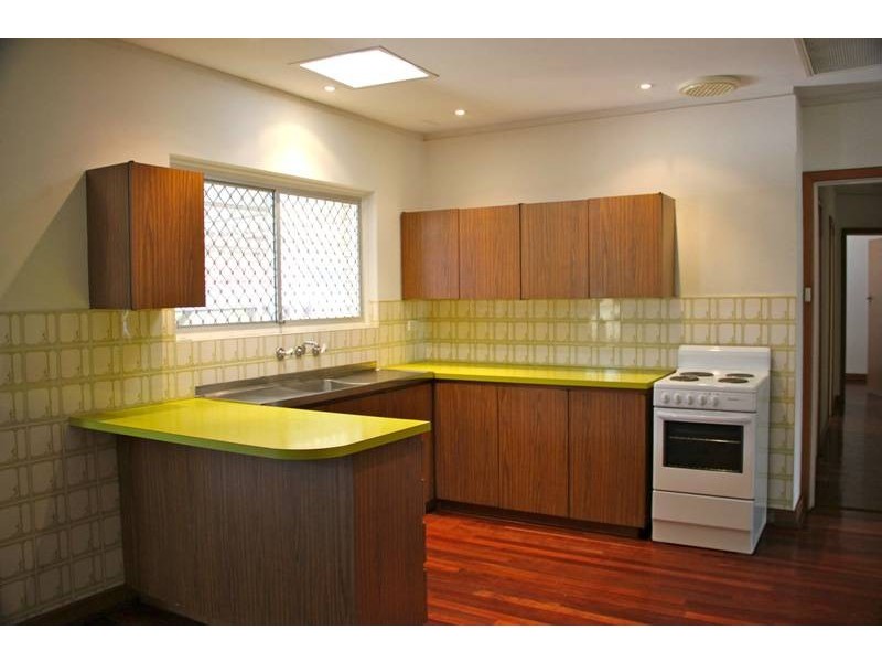 52 Hamilton Street, Bayswater WA 6053