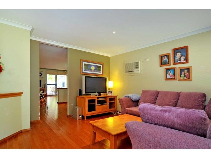 11 Mons St, Ashfield WA 6054
