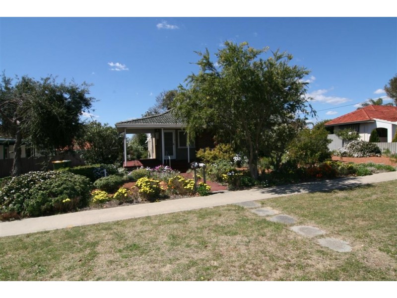 53 Lyall Street, Redcliffe WA 6104