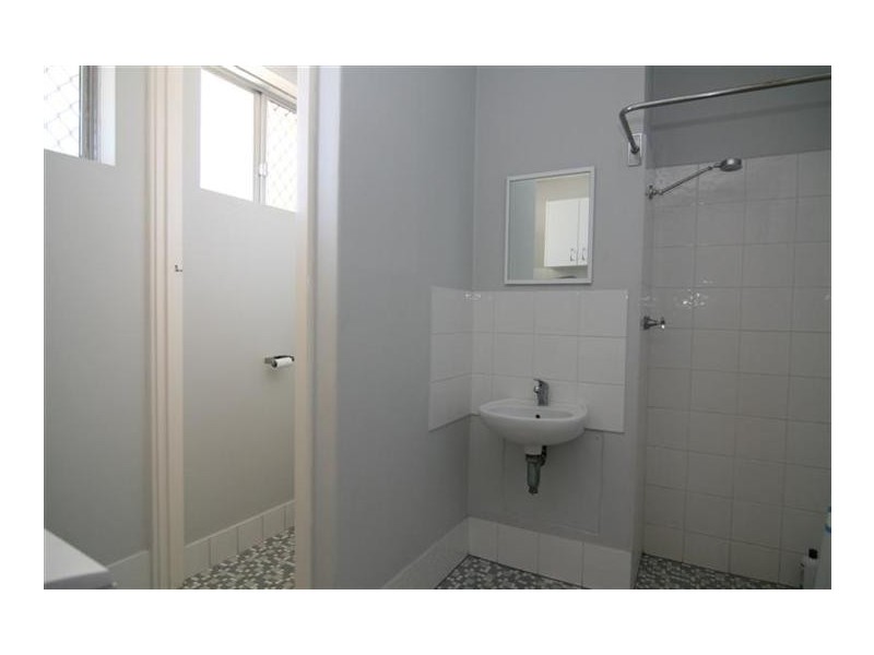 U1, 157 Ninth Avenue, Inglewood WA 6052