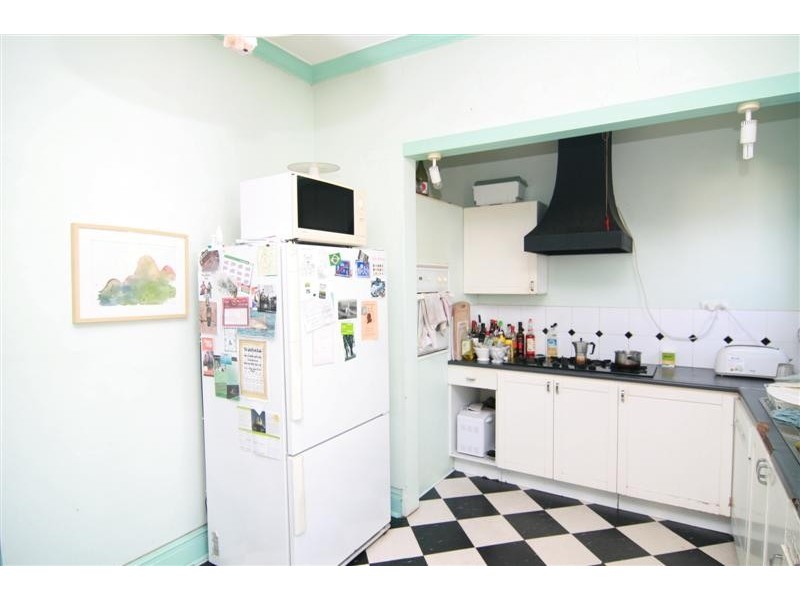 140 Railway Parade, Bayswater WA 6053