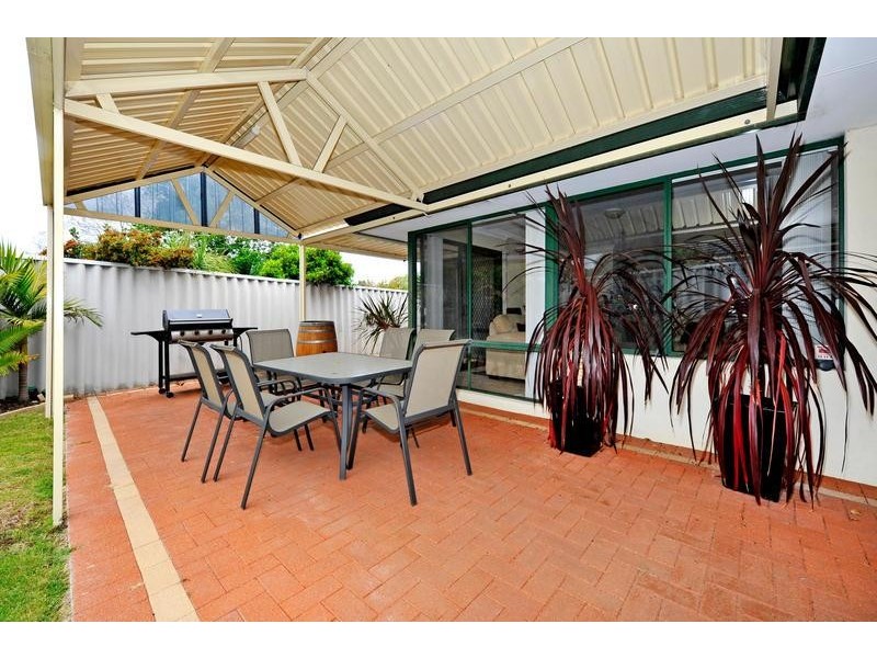 A/15 Whatley Crescent, Bayswater WA 6053