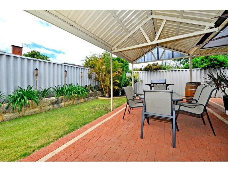 A/15 Whatley Crescent, Bayswater WA 6053