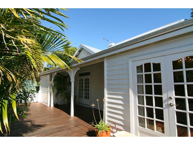 10 Anzac Street, Bayswater WA 6053