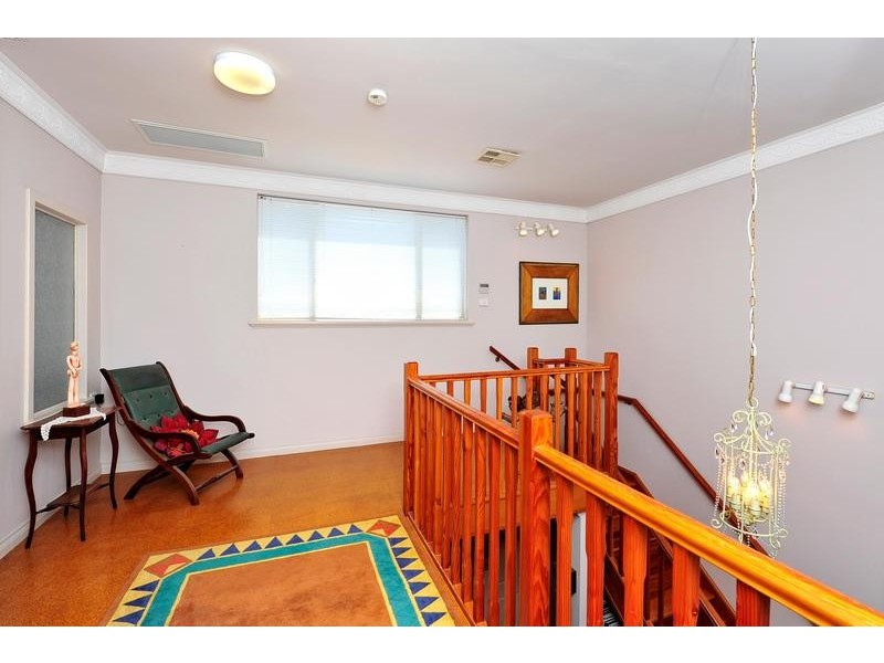 2 Rain Place, Bayswater WA 6053