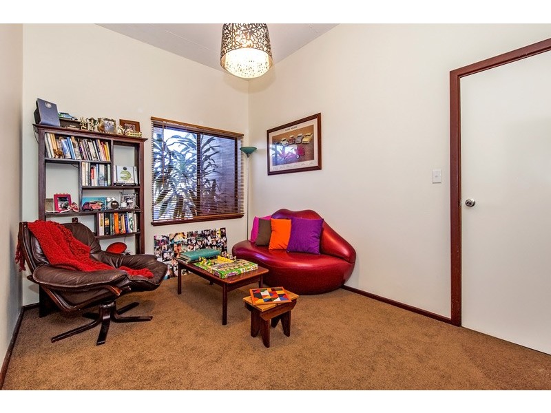 26 Gilbert Street, Bayswater WA 6053