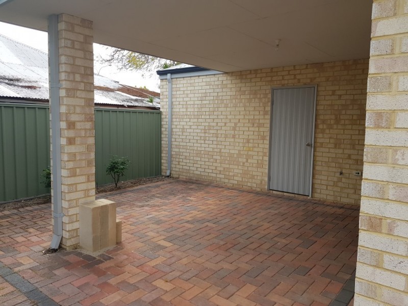 25A Grand Promenade, Bayswater WA 6053