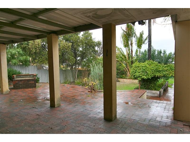 14 Henrietta Street, Bayswater WA 6053