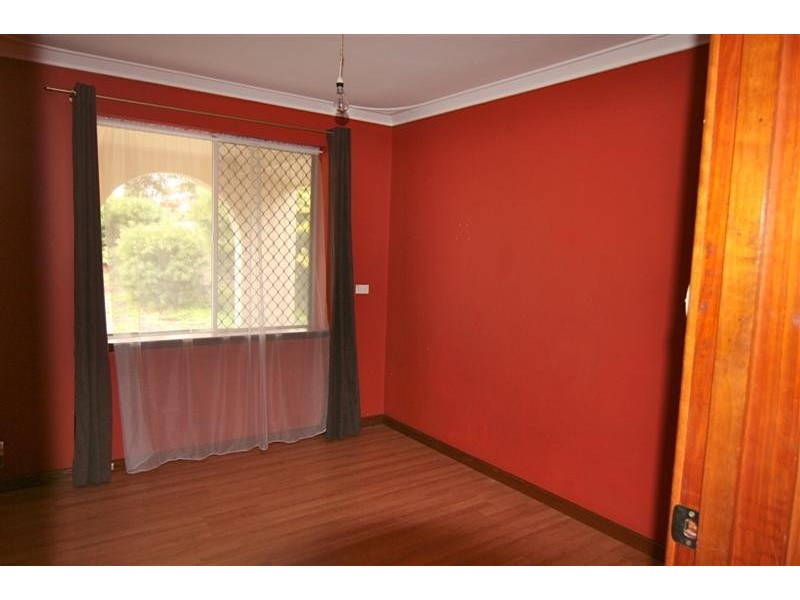14 Henrietta Street, Bayswater WA 6053