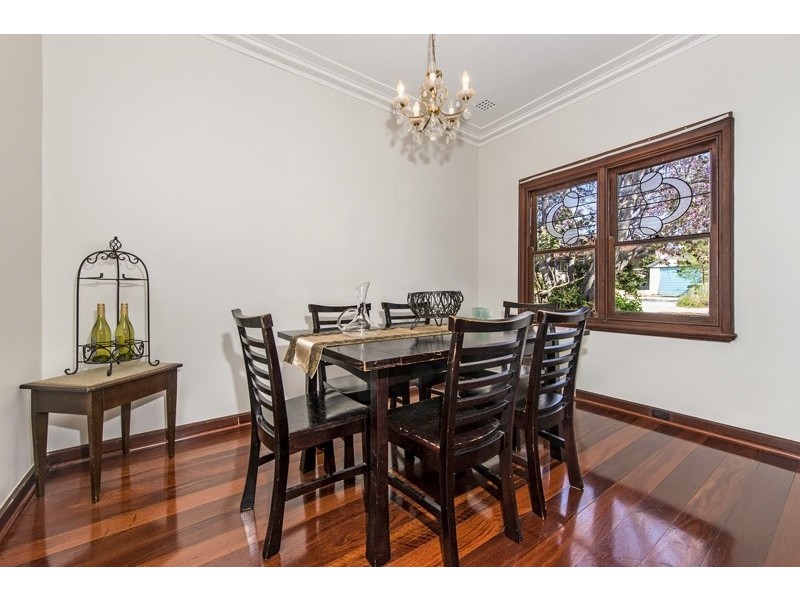 15 Gilbert Street, Bayswater WA 6053