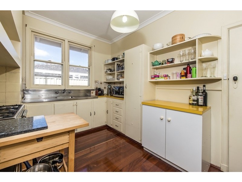 15 Gilbert Street, Bayswater WA 6053