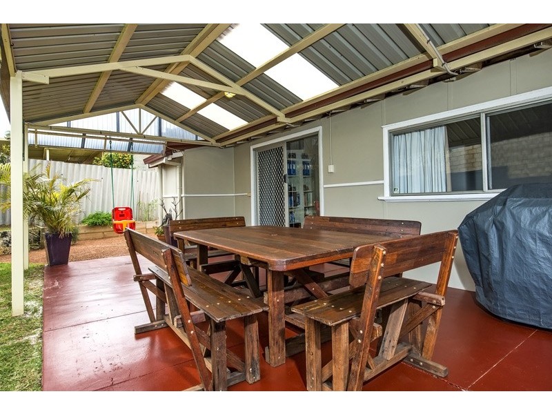 17 Avenell Road, Bayswater WA 6053