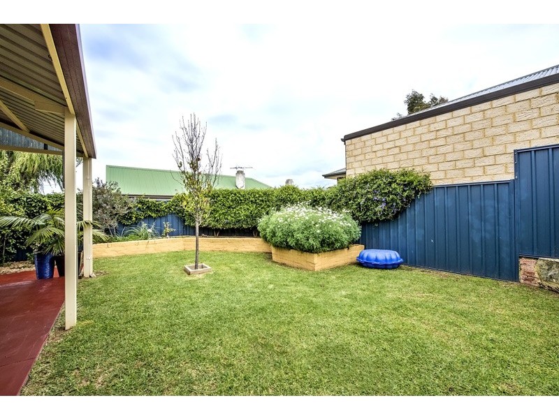 17 Avenell Road, Bayswater WA 6053