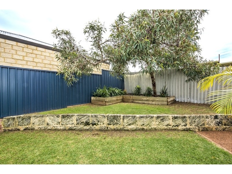 17 Avenell Road, Bayswater WA 6053