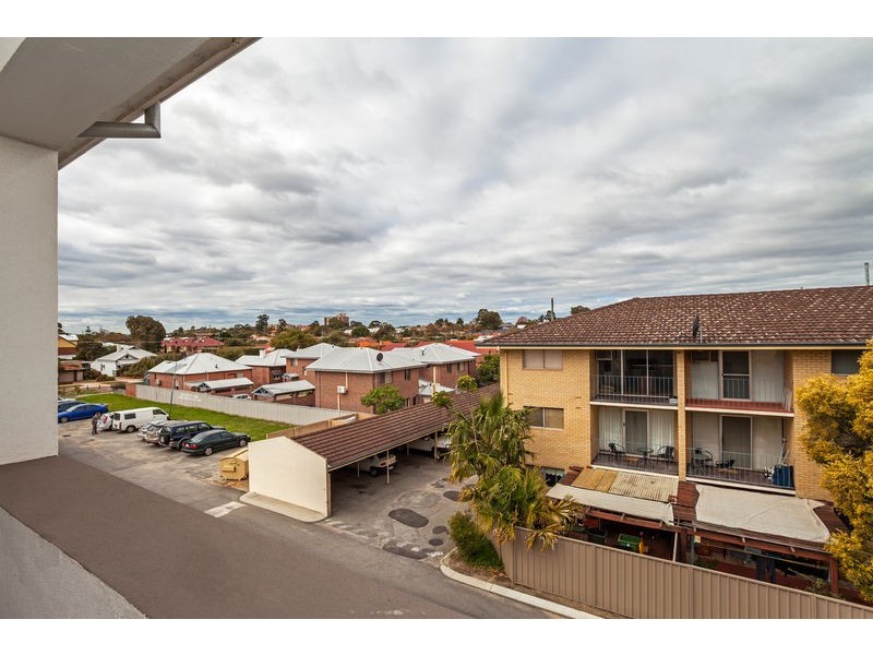 28 / 134 Sixth Avenue, Inglewood WA 6052