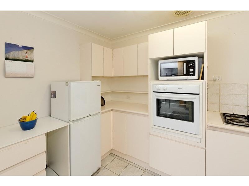 33 Hadleigh Way, Girrawheen WA 6064