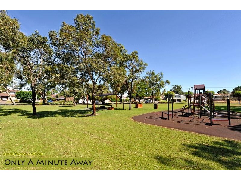 8 Digwood Close, Bayswater WA 6053