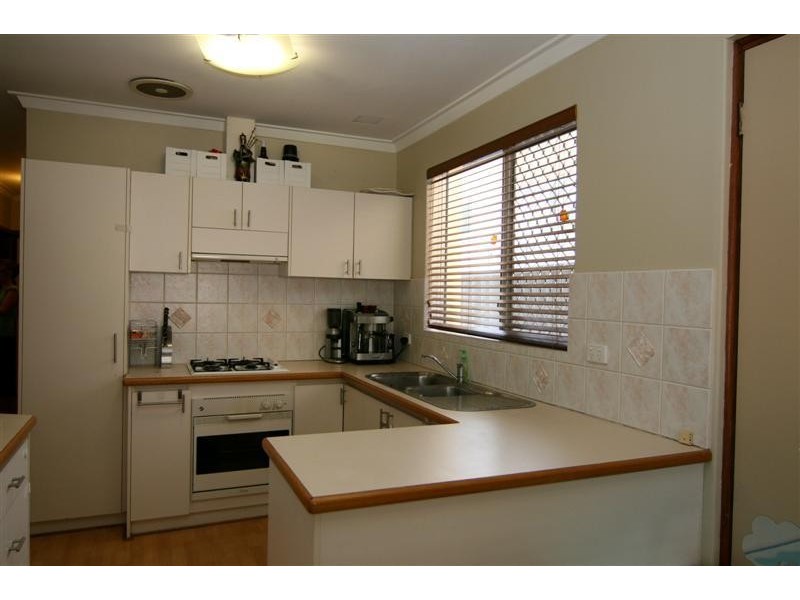 41 May Street, Bayswater WA 6053