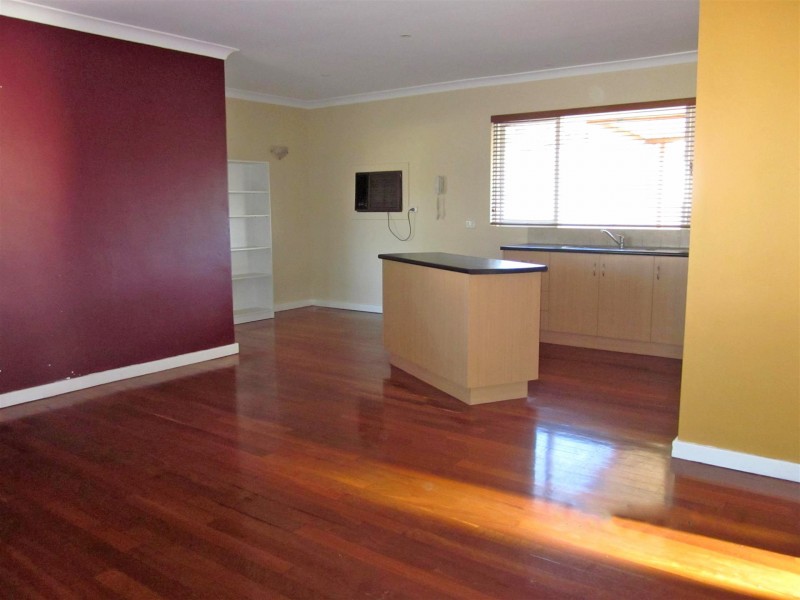 21 Raleigh Road, Bayswater WA 6053