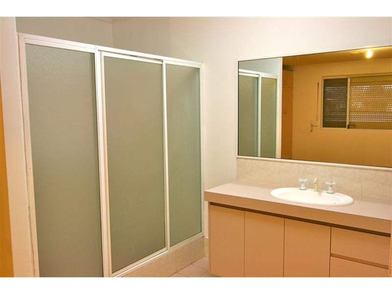 6 Blue Gum Place, Midvale WA 6056