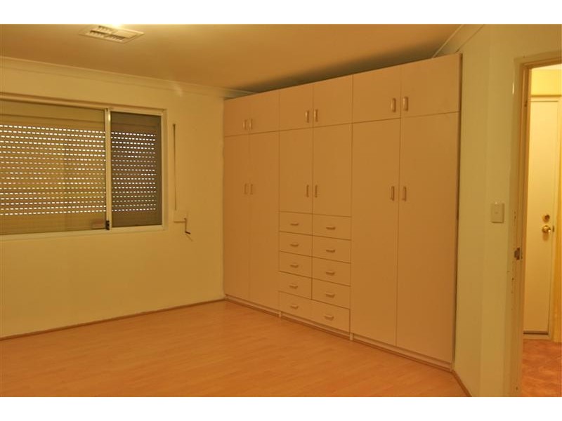 6 Blue Gum Place, Midvale WA 6056