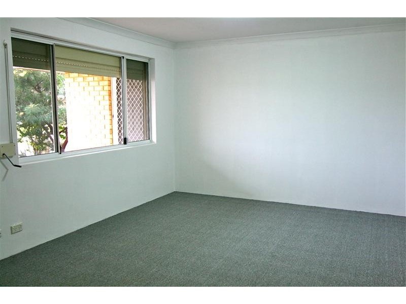 6 Blue Gum Place, Midvale WA 6056