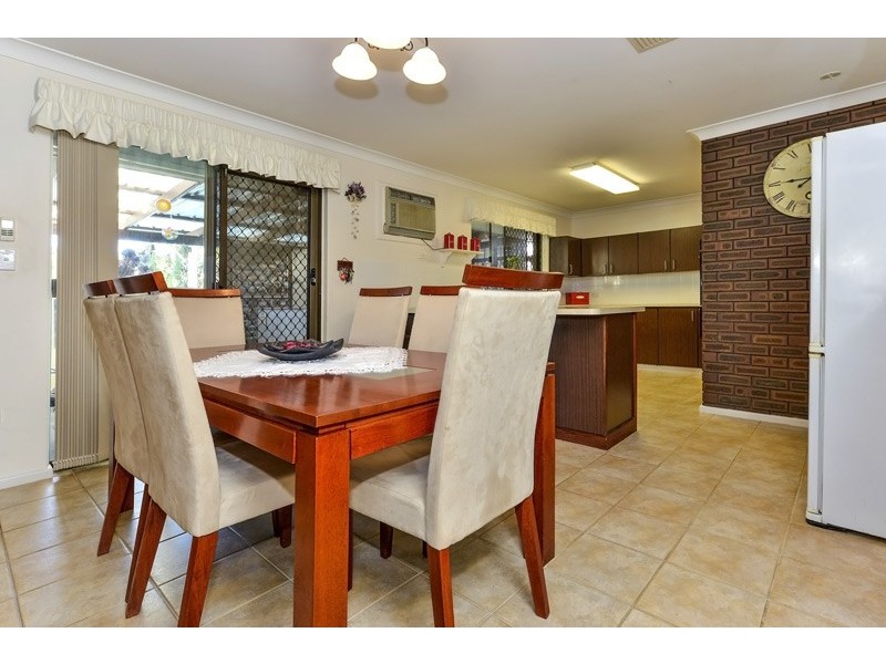 43 Mallee Way, Forrestfield WA 6058