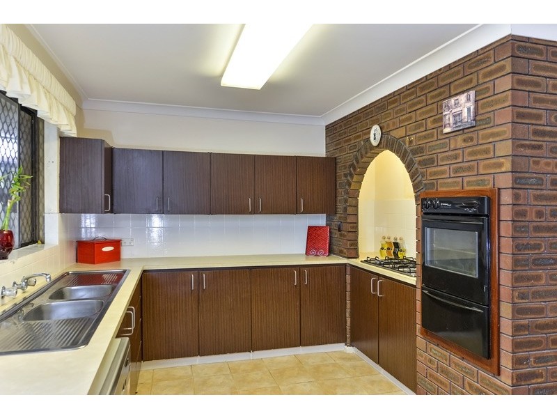 43 Mallee Way, Forrestfield WA 6058