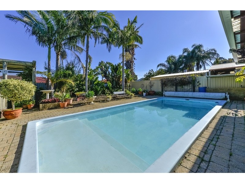 43 Mallee Way, Forrestfield WA 6058
