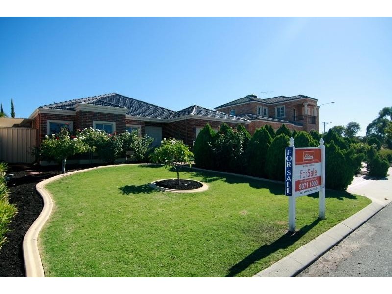 83 Wright Crescent, Bayswater WA 6053