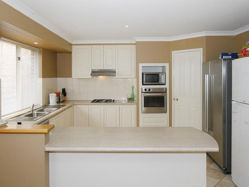 83 Wright Crescent, Bayswater WA 6053