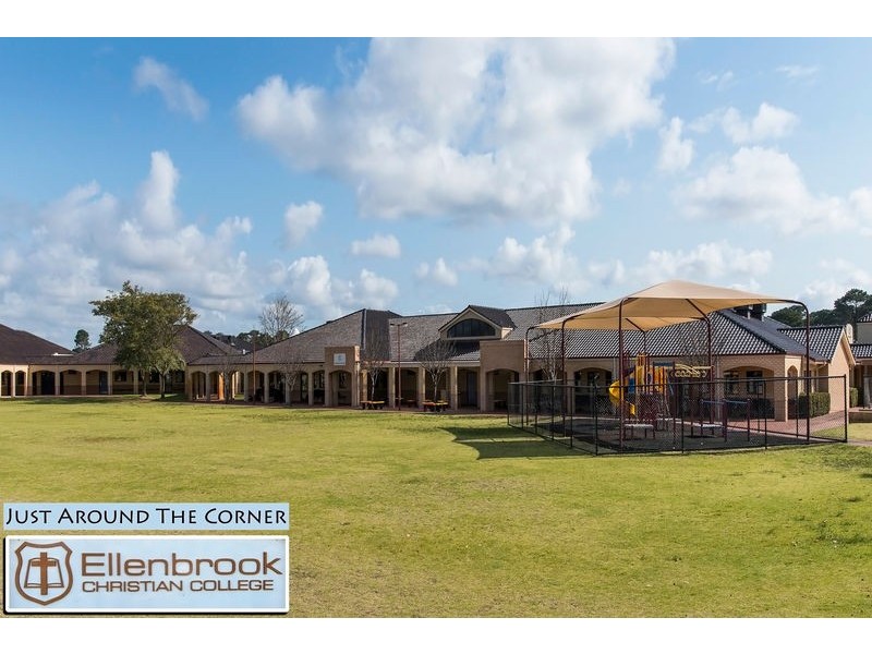 2 Messina Grove, Ellenbrook WA 6069