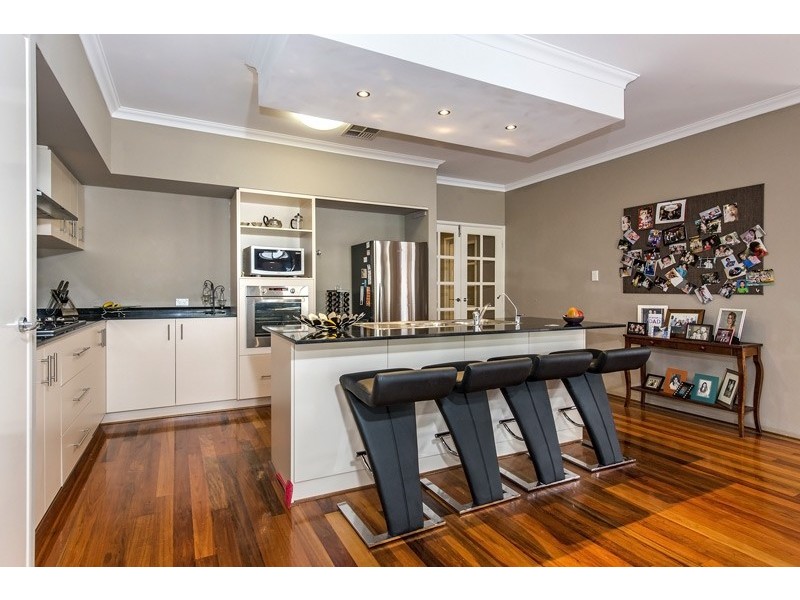 44 Babington Crescent, Bayswater WA 6053