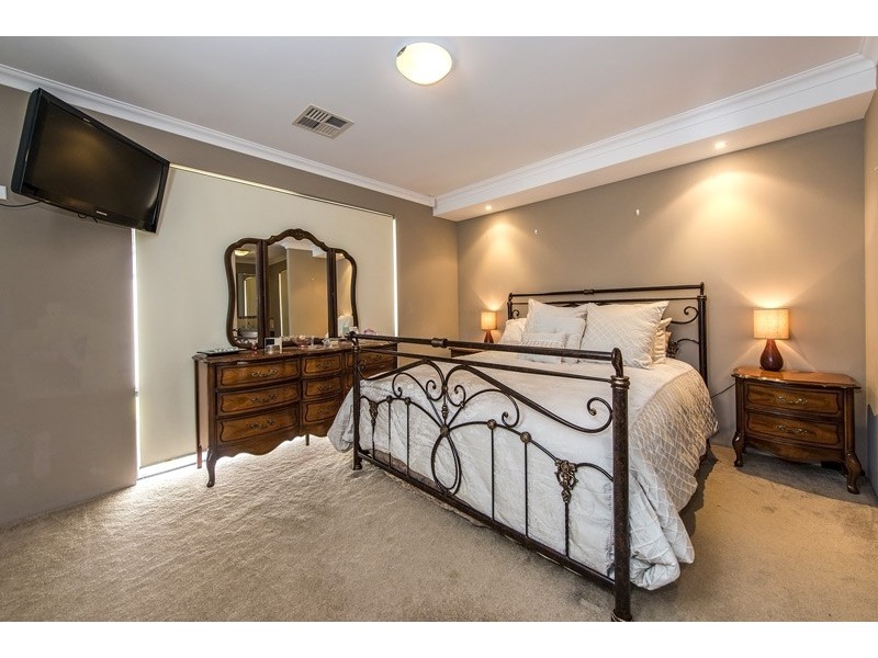 44 Babington Crescent, Bayswater WA 6053