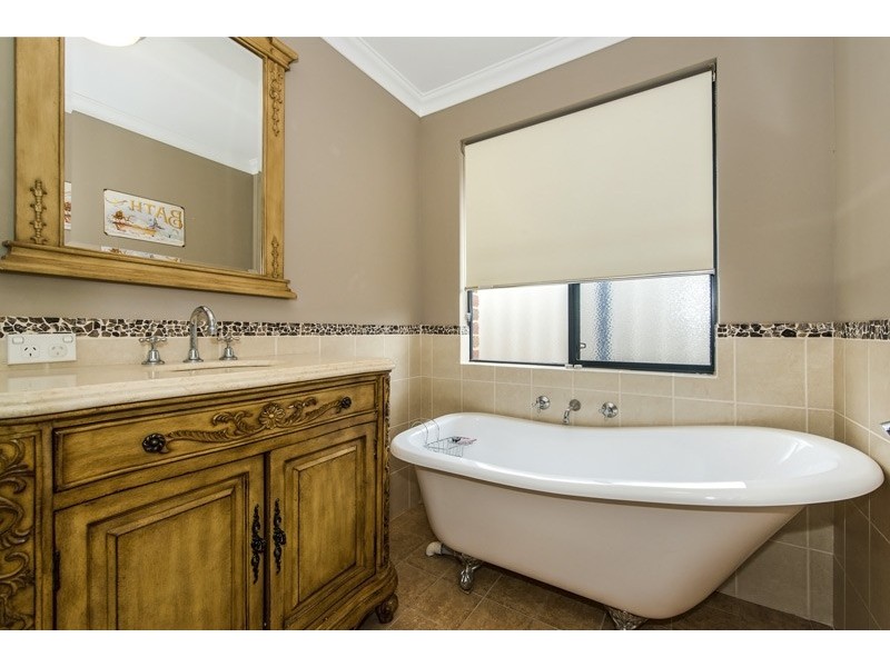 44 Babington Crescent, Bayswater WA 6053